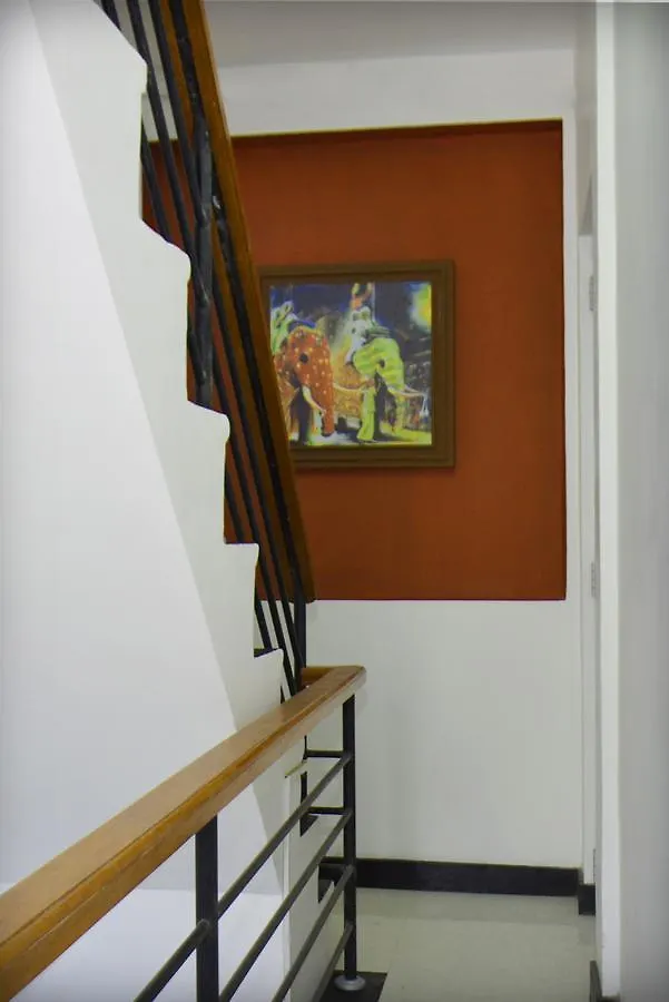 Meili Lanka City Hotel Kandy 2*,  Srí Lanka
